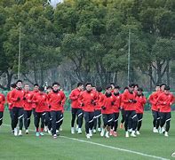 球队备战新赛季，集结球员展开训练备战